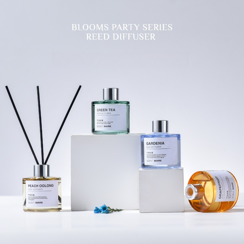 Home Fragrance Jasmine Diffuser - 50 ミリリットルリードディフューザーセットロータスジャスミンローズオイルフレームレス香りディフューザーホームフレグランス車芳香剤スティックアロマセラピー
