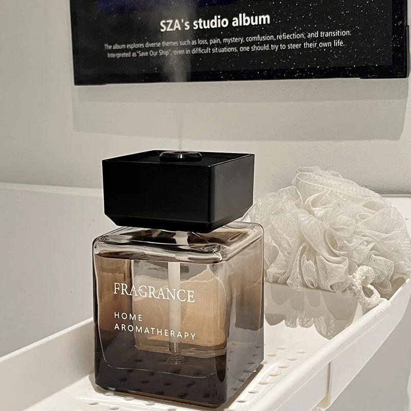 ホームフレグランススプレー ホテルグレード 自動芳香スプレー - Home Fragrance Diffuser のレビューと価格