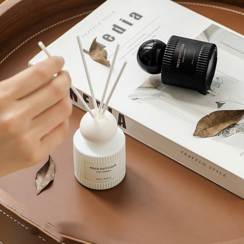 50ml 長持ちするホームベッドルームフレグランス ヒルトン - Home Fragrance Jasmine Diffuser のレビューと価格